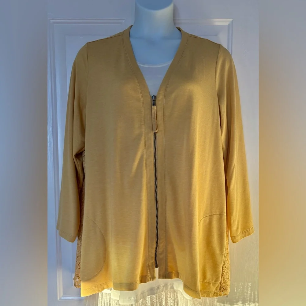 LOGO Yellow Lace Accent Jacket 2X - Picture 2 of 6
